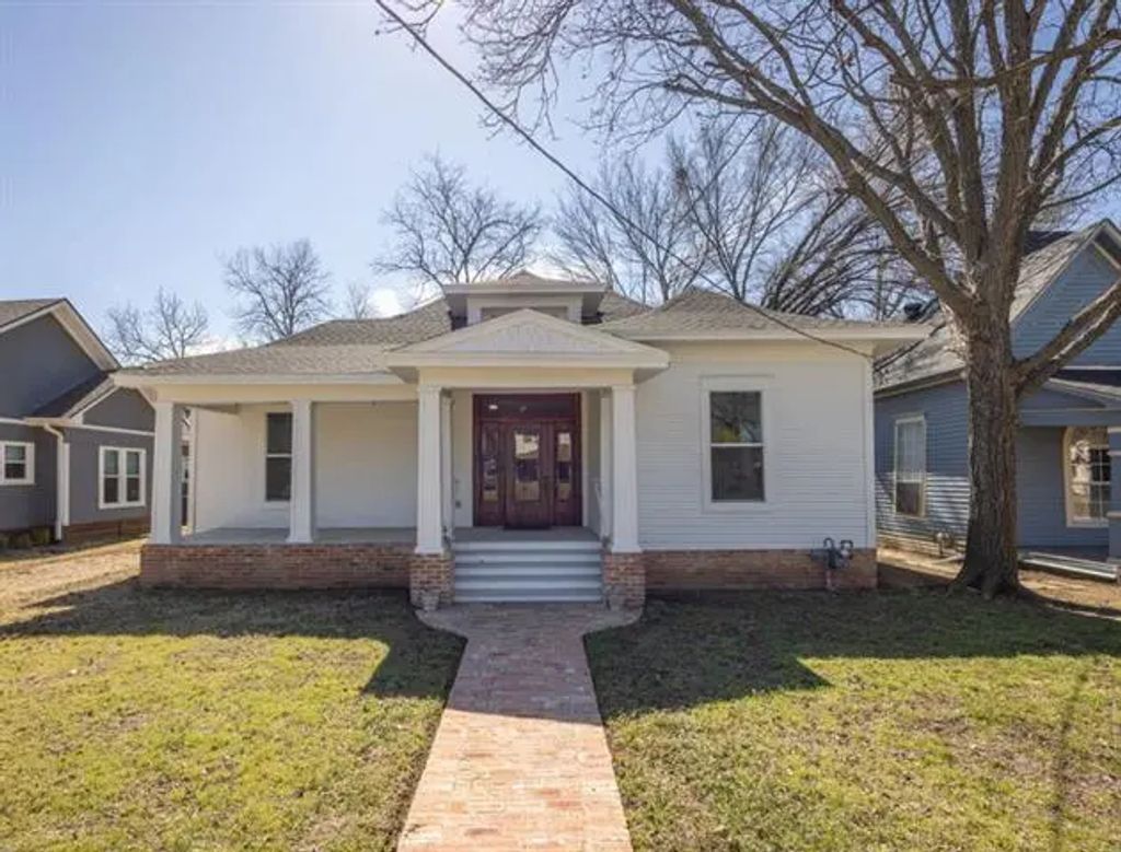 306 Craig Street, Hillsboro