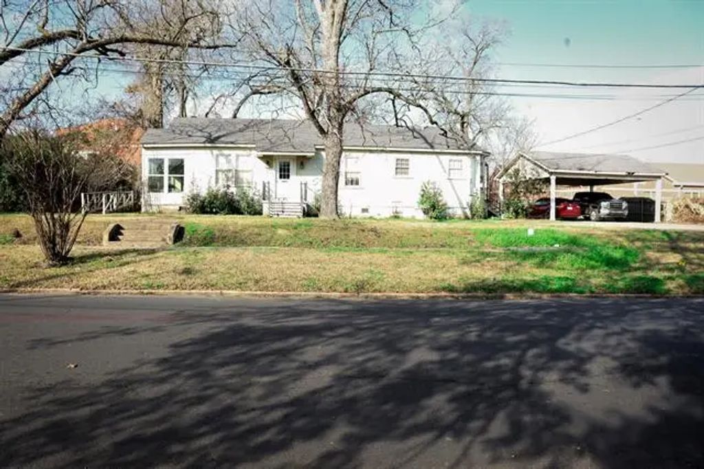 112 Crosby Street, Mansfield