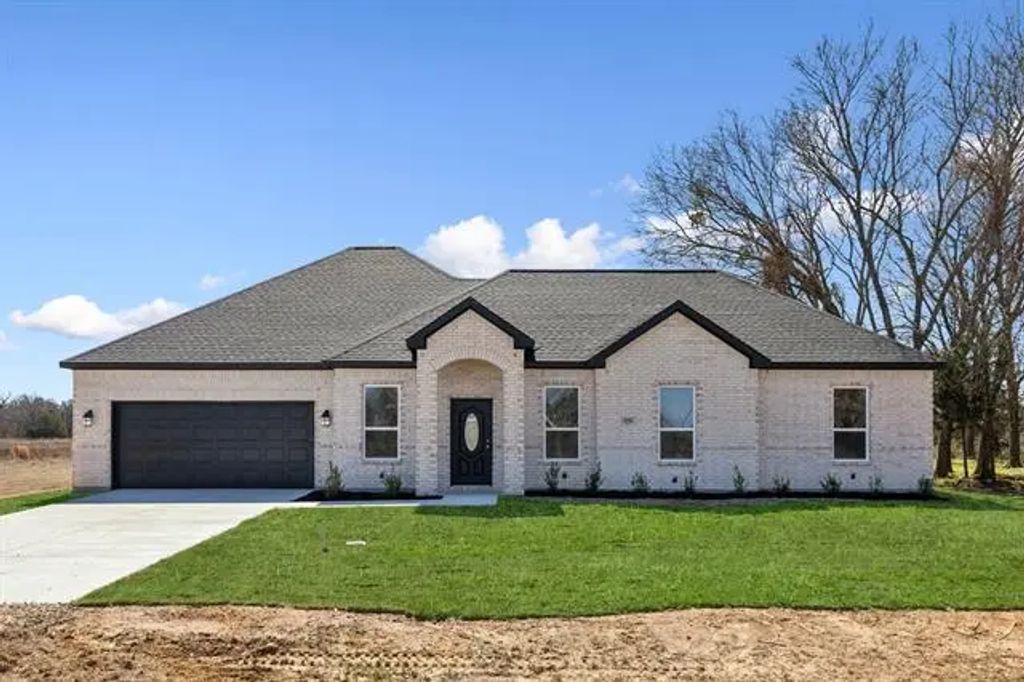 9255 Fm 1651, Canton