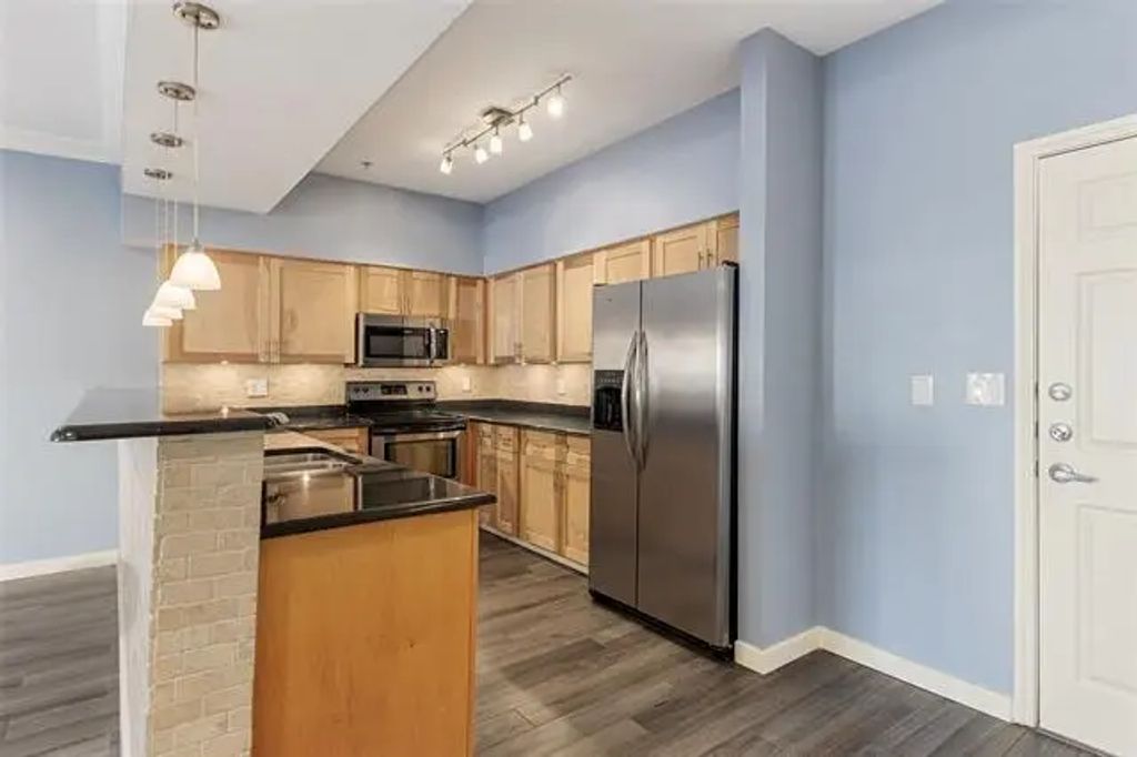 3102 Kings Road 3107, Dallas