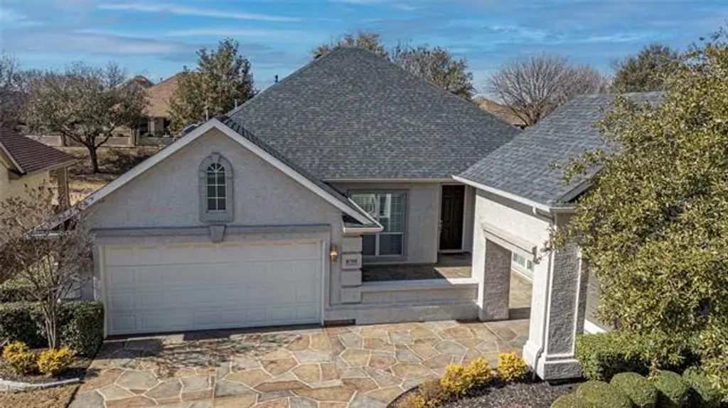 8708 Gardenia Drive, Denton