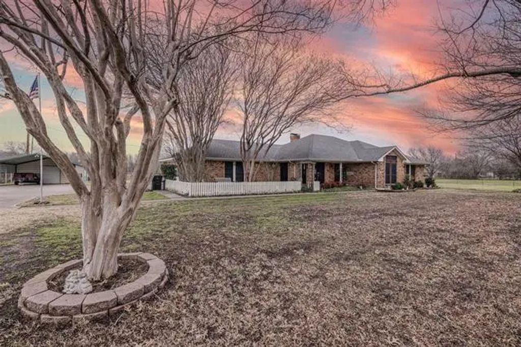 875 Harlan Road, Combine