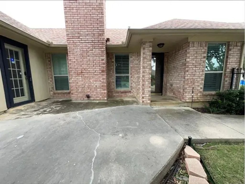 2809 Silverspring Road, Carrollton