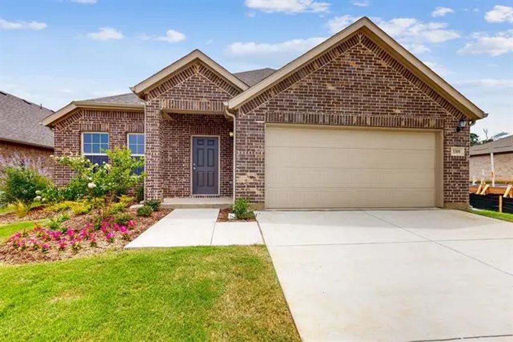 3309 Fortress Way, Denton