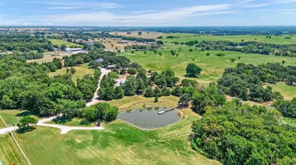 12854 E Us Highway 82, Whitesboro