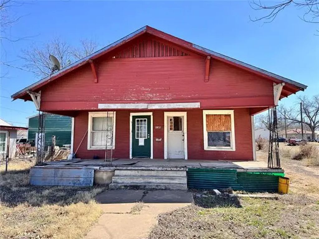 1206 Brady Avenue, Brownwood