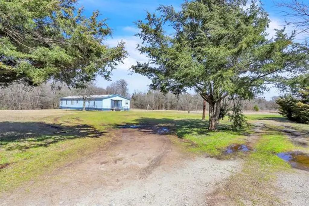 1192 Vz County Road 3815, Wills Point