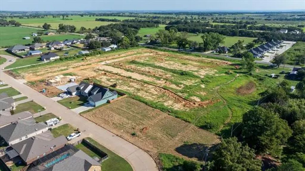 904 Tolar Highway, Tolar