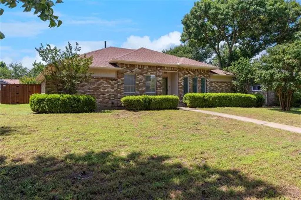 4536 Louisville Drive, Plano