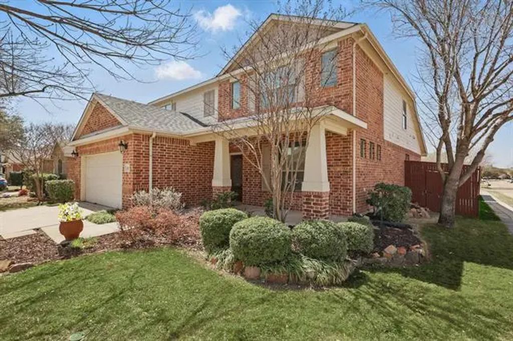 400 Crossbill Lane, Little Elm
