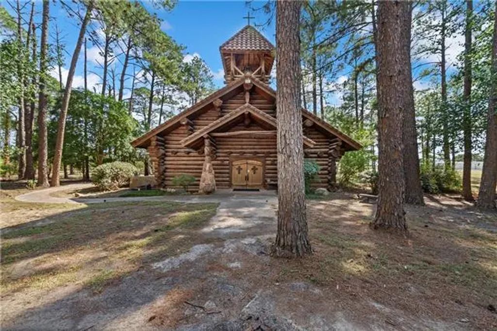 111 Cowboy Court, Granbury