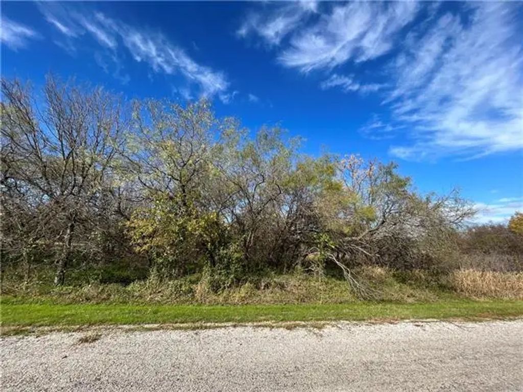 23030 Westmeadow Drive, Whitney