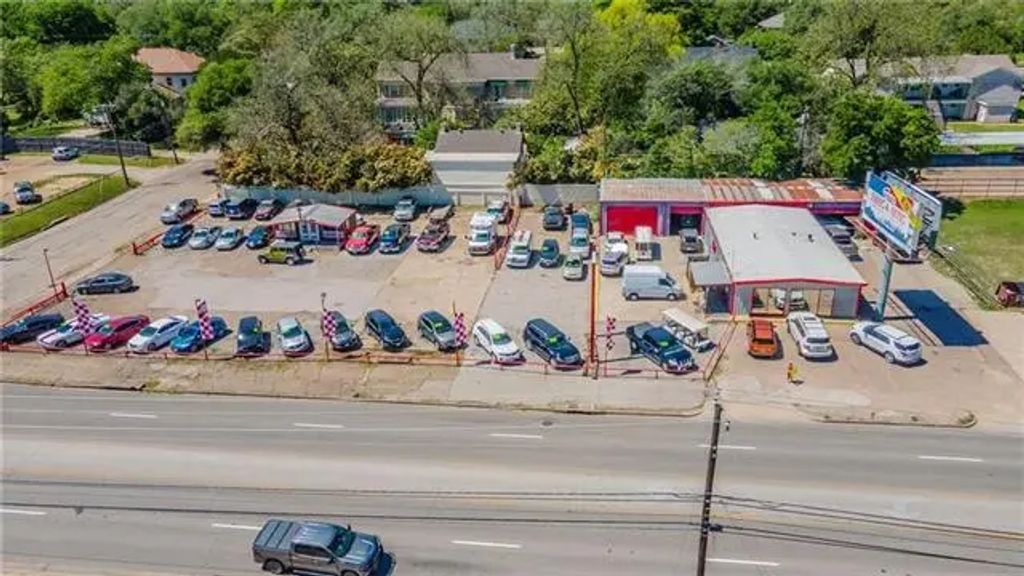 2905 Franklin Avenue, Waco