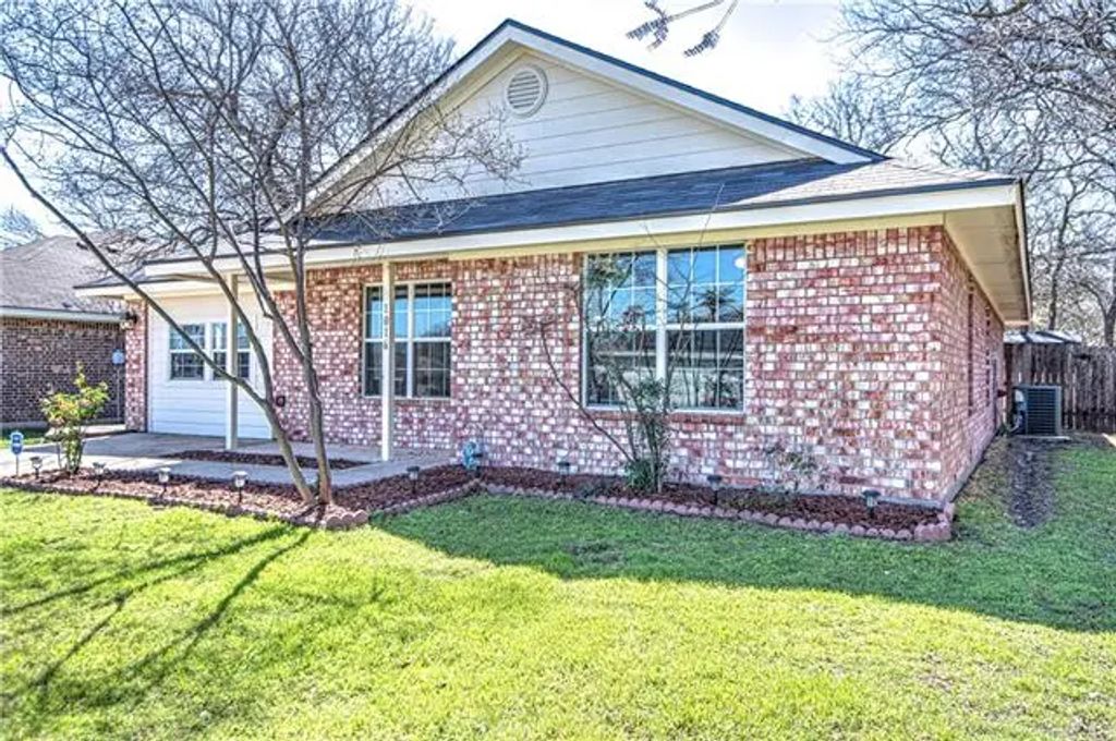 1016 Carla Kay Drive, Belton