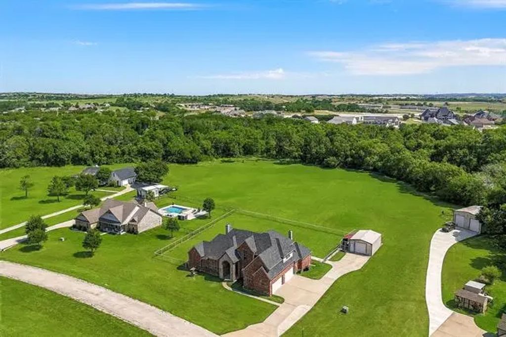 176 S Bear Creek Lane, Cresson