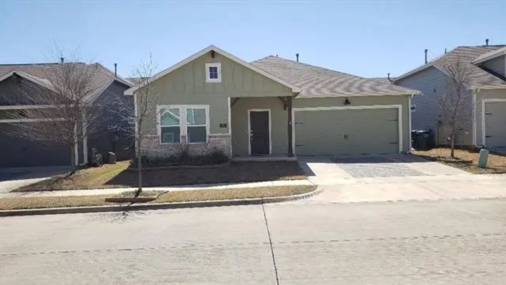 2104 Chebi Lane, Denton