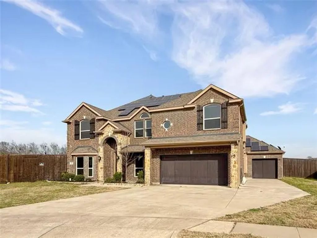 1236 Cirrus Court, Forney