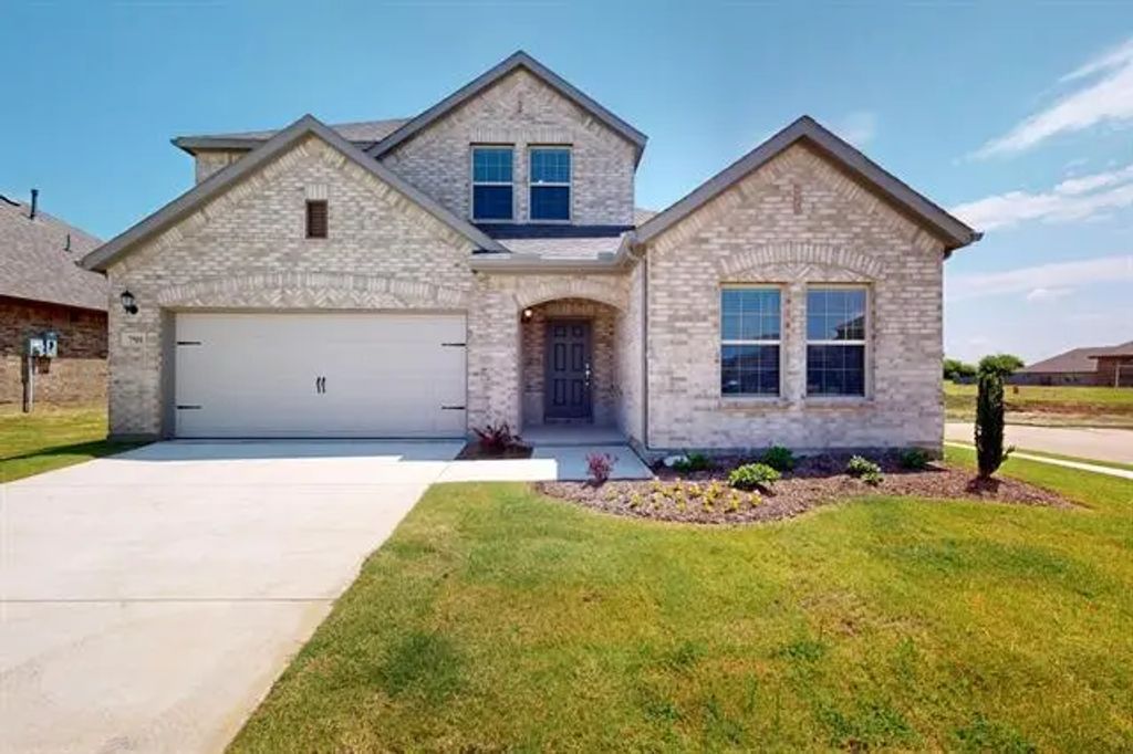 7501 Foxglove Way, Grand Prairie