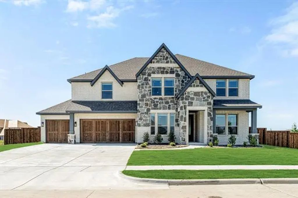 2401 Avalon Drive, Mansfield