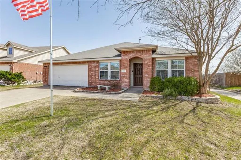 107 Freedom Trail, Forney