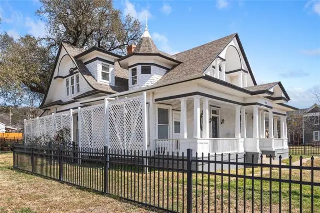 1206 Wallis Ave, Santa Anna
