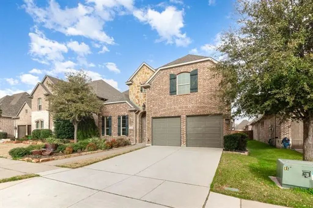 2112 Nassau Drive, McKinney