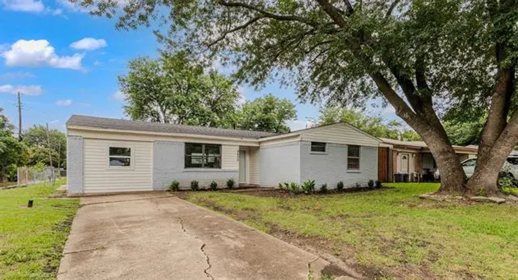 4630 Harvey Drive, Mesquite