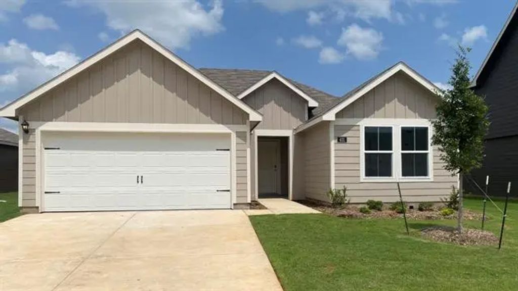 431 Dry Creek Lane, Canton