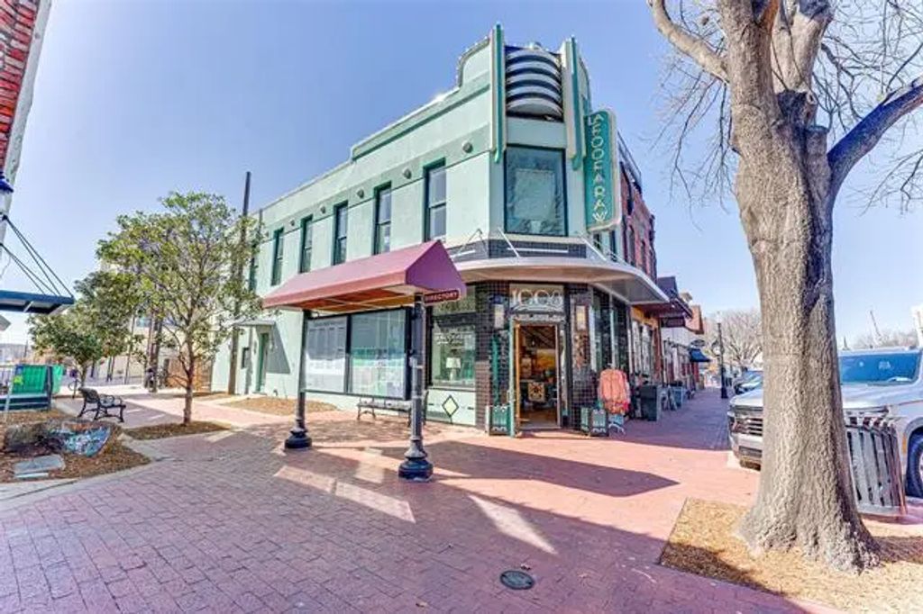 1008 E 15th Street, Plano