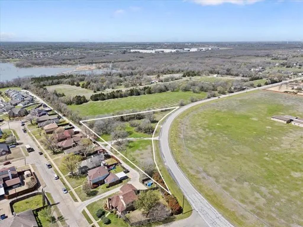 6409 Chiesa Road, Rowlett