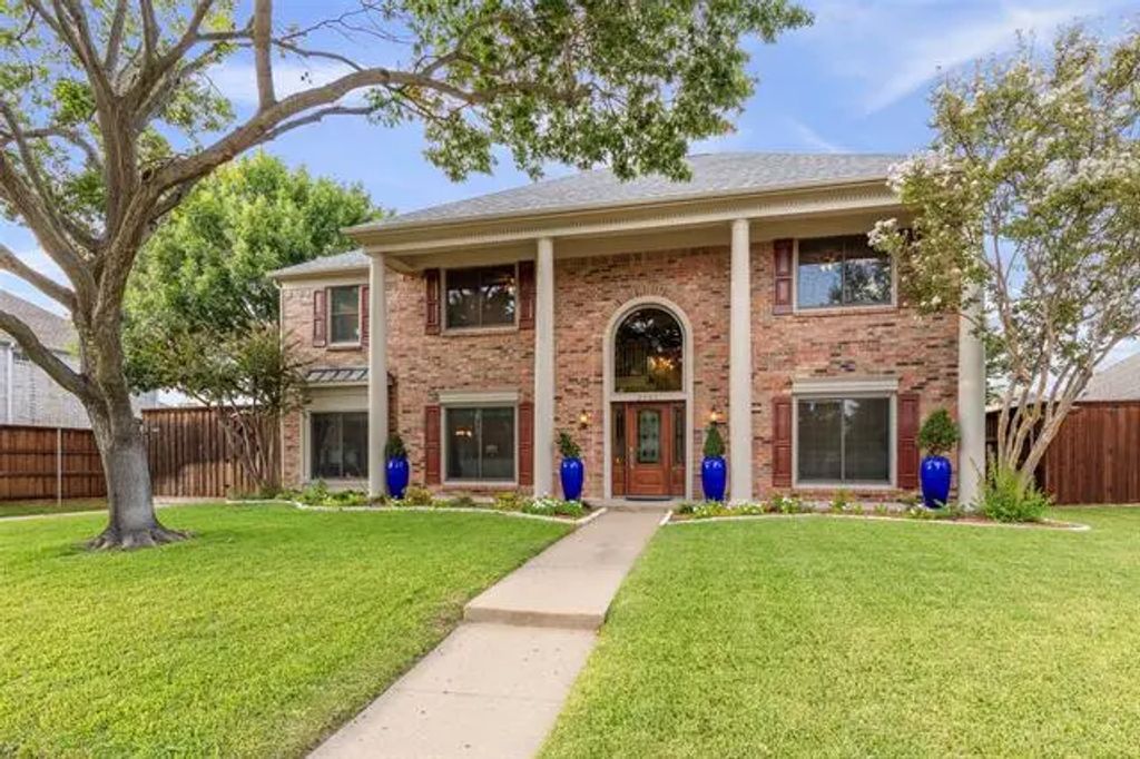 2701 Roper Drive, Plano