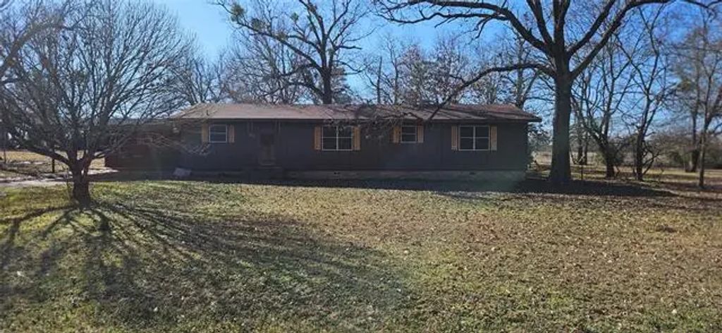 301 County Road 1619, Rusk