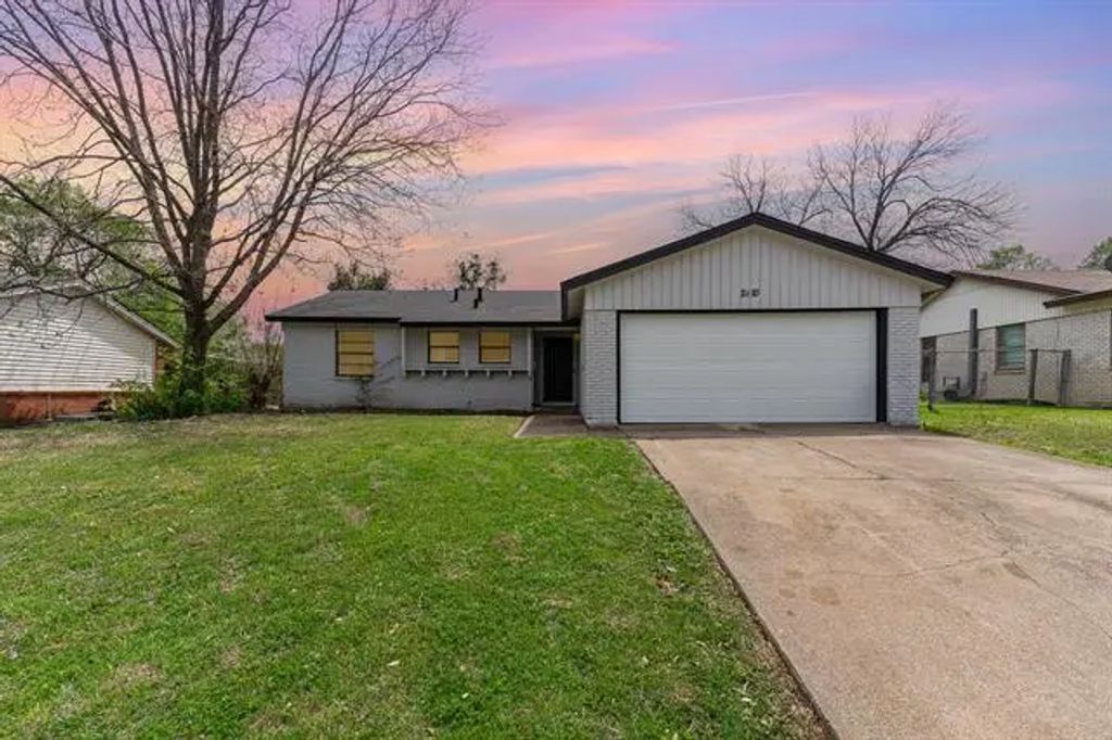2110 Brookshire Street, Arlington