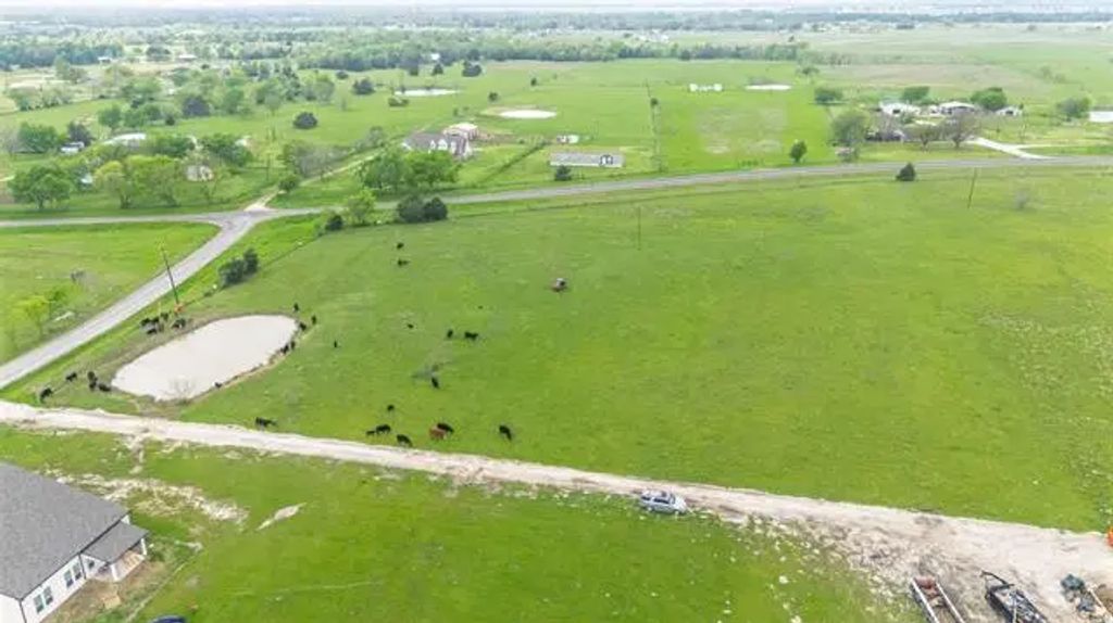 Lot 1 Cr-3517, Quinlan