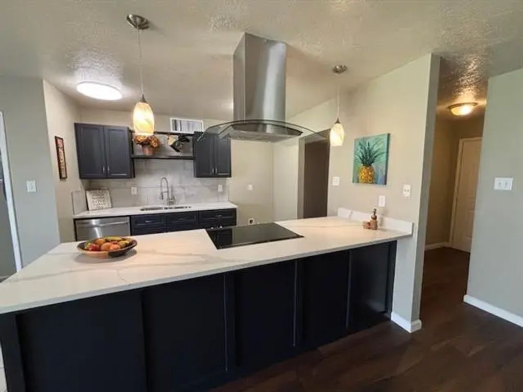 128 W Way Drive, Allen