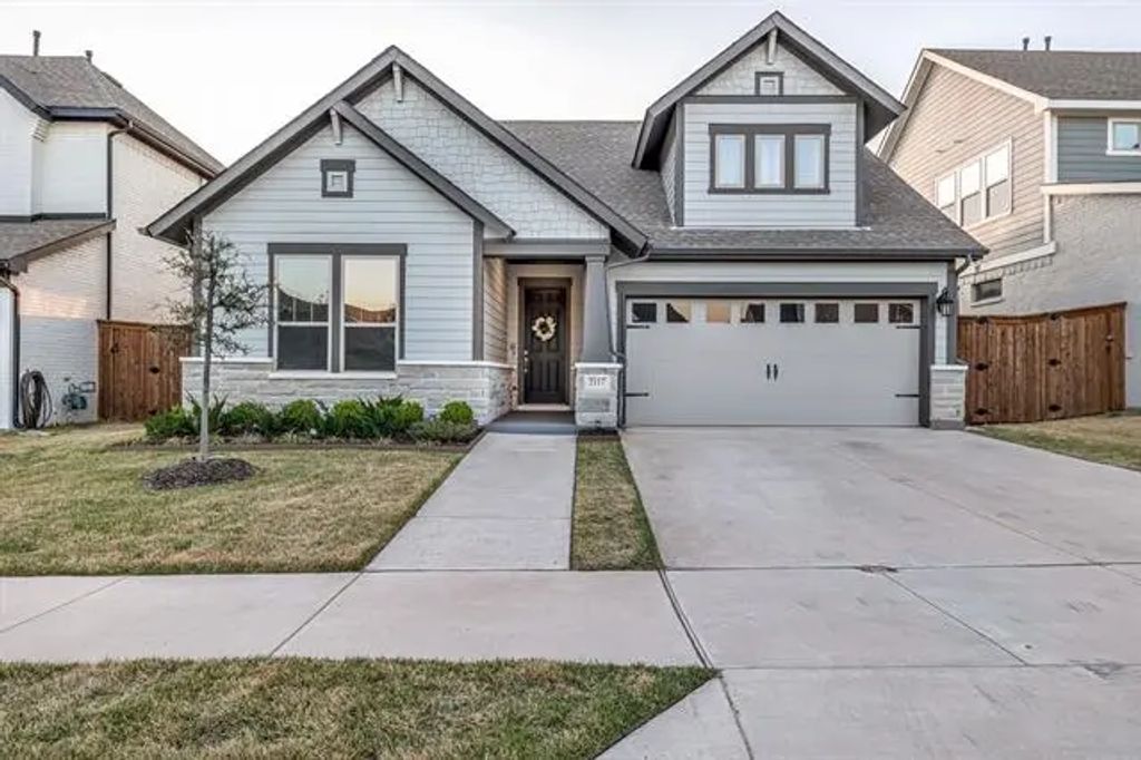2117 Longspur Drive, Fort Worth