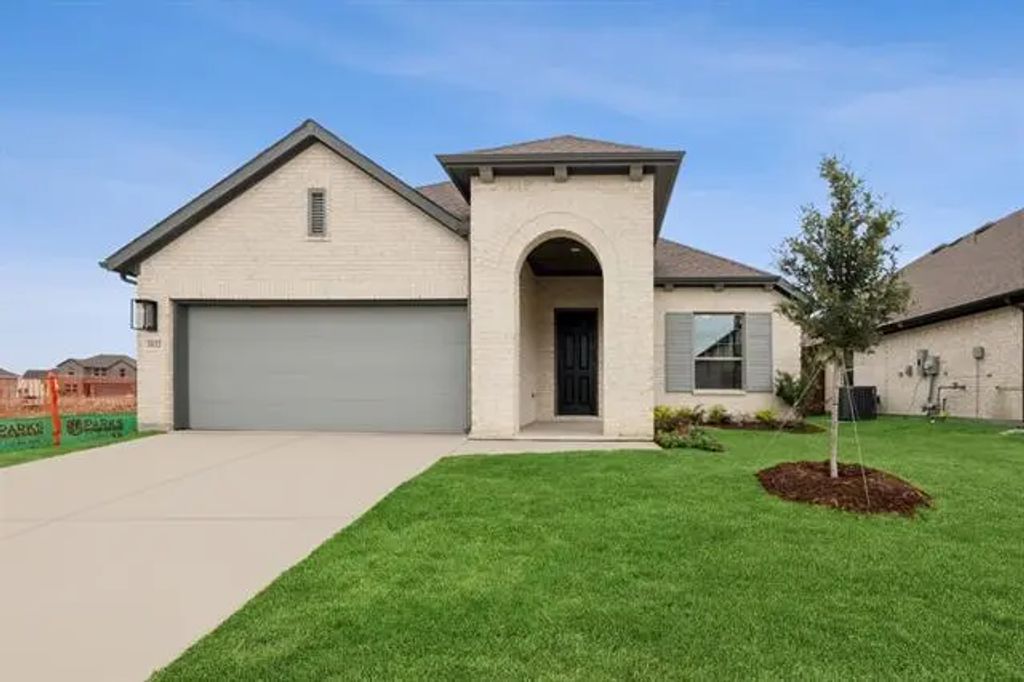 3032 Stonefly Way, Royse City