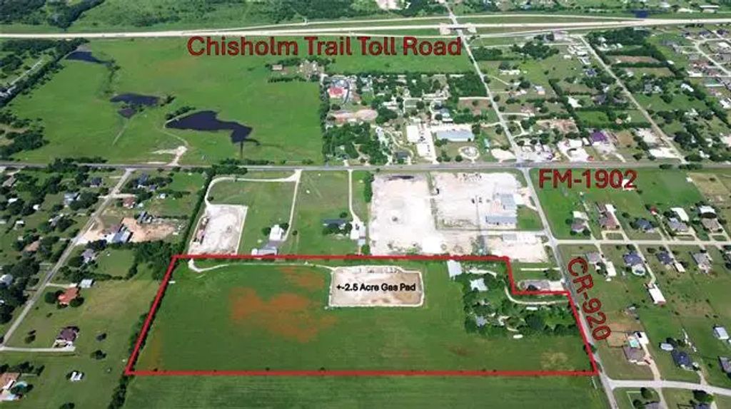 3401 County Road 920, Crowley