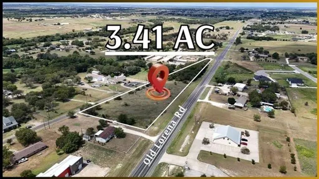N Houston Street, Lorena