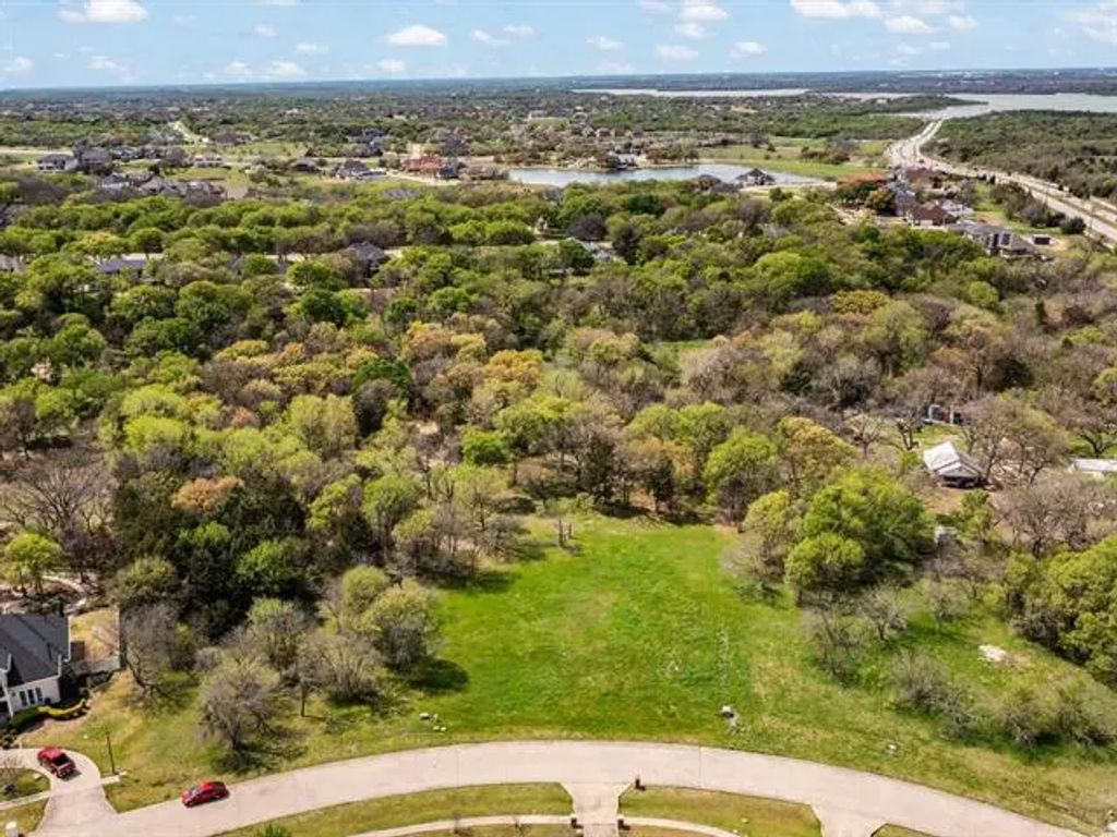 2372 Mystic Shore Drive, Cedar Hill