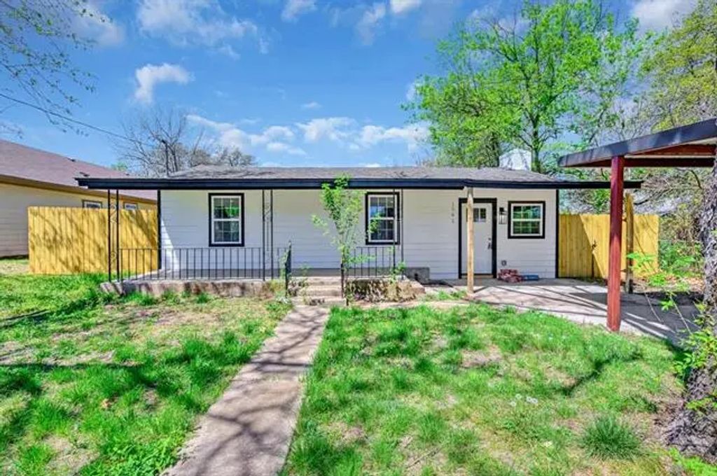 1541 Clark Avenue, Waco