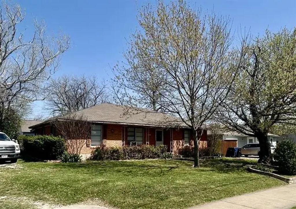 7210 Hickory Street, Frisco
