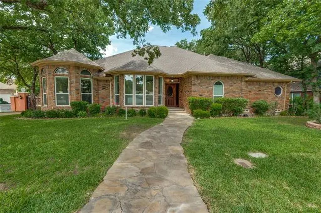 2033 Wanderlust Drive, Lewisville