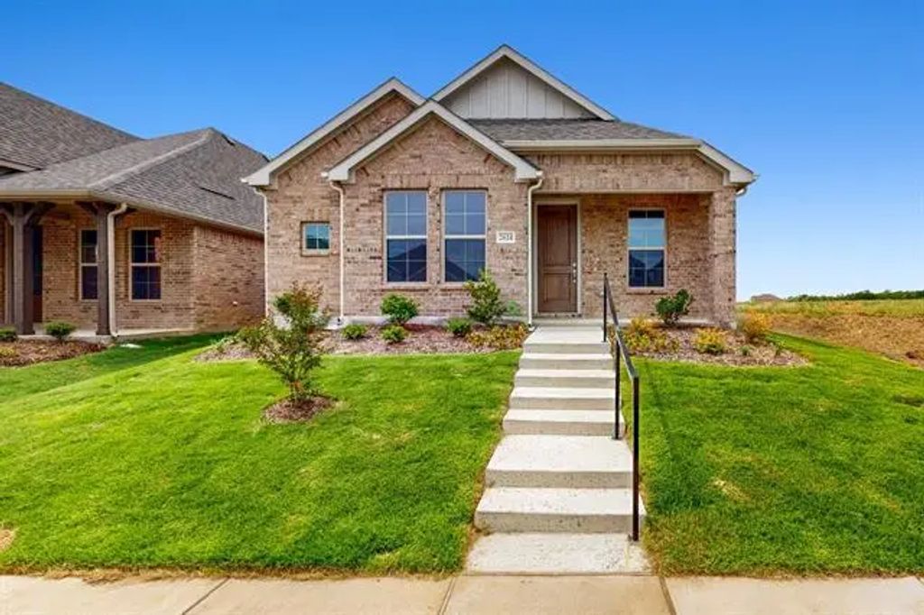 2624 Gladewater Road, Celina