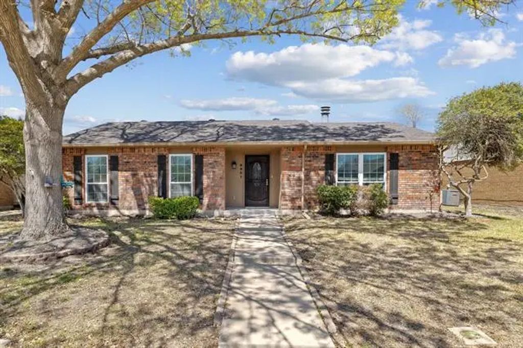 8901 Westfield Drive, Rowlett