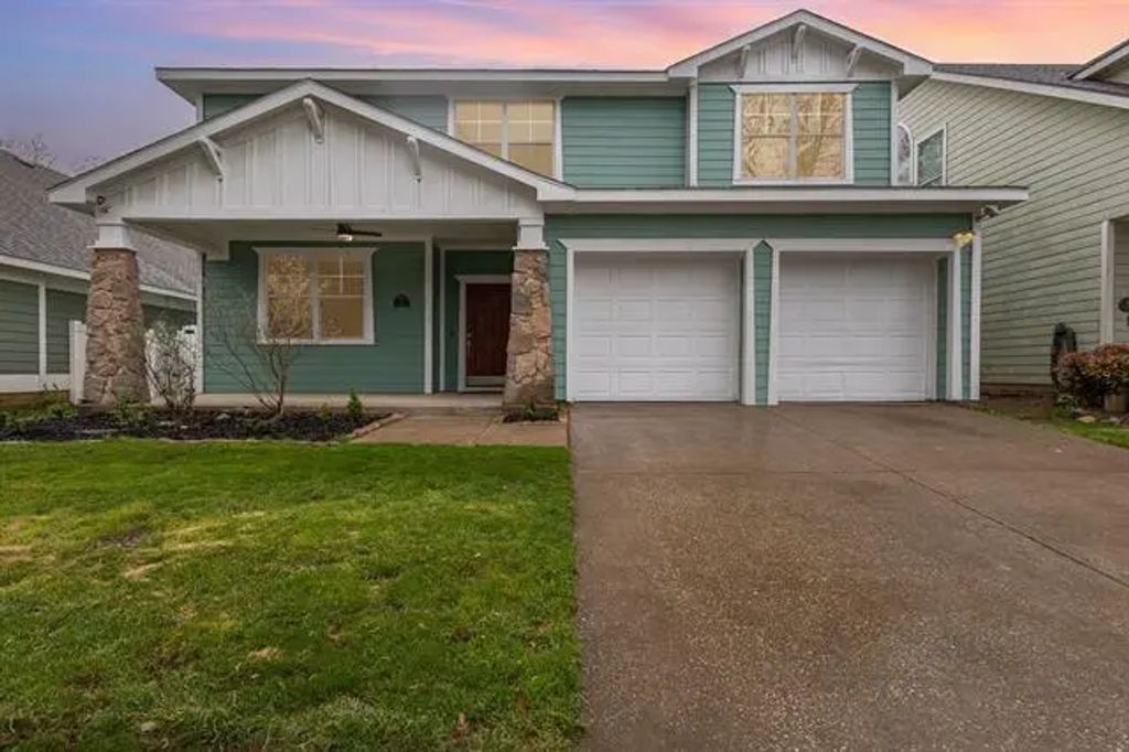 9814 Maple Drive, Providence Village