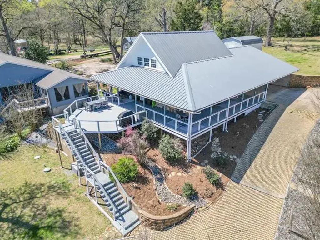 1395 Fm  3288, Jacksonville