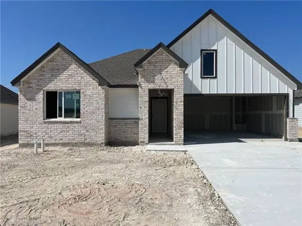 12520 Tarres Court, Lorena