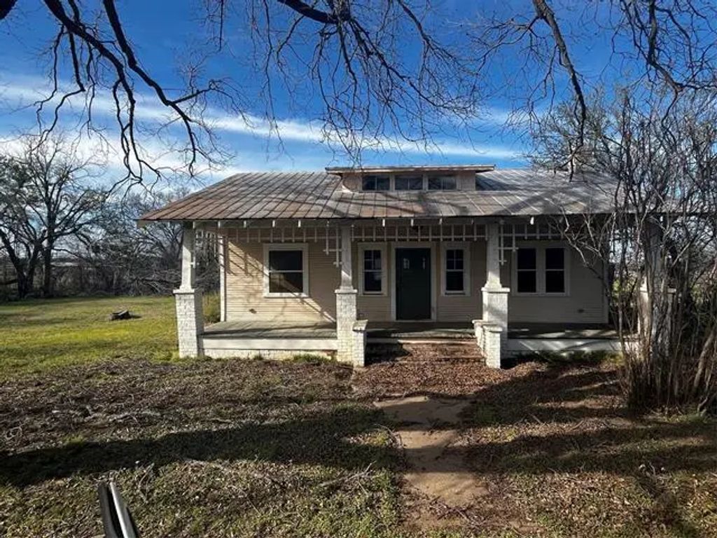 113 E Grant Town Road, Mingus