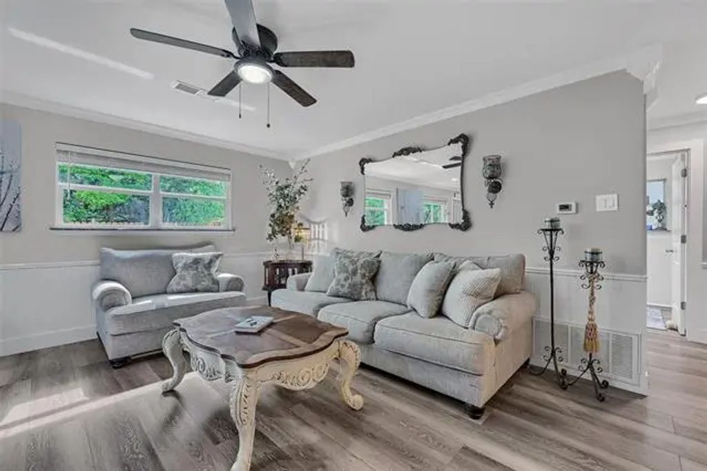 1210 Carla Drive, Denison